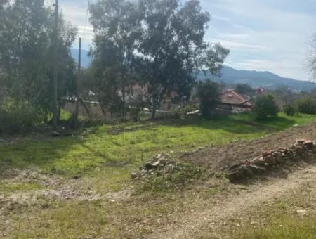 Kızılyaka'da Satılık Tarla 500 M² Köy İçi İmarlı
