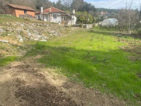 Kızılyaka'da Satılık Tarla 500 M² Köy İçi İmarlı